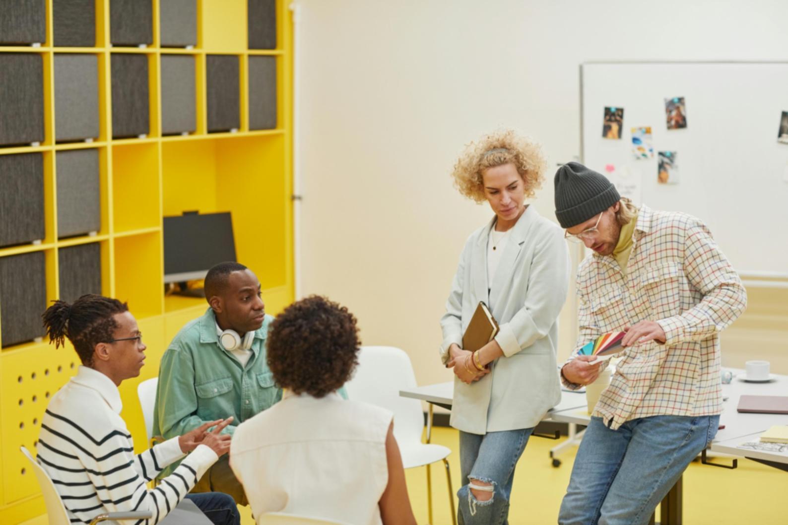 Team bei der Planung von gemeinsamen Zielen